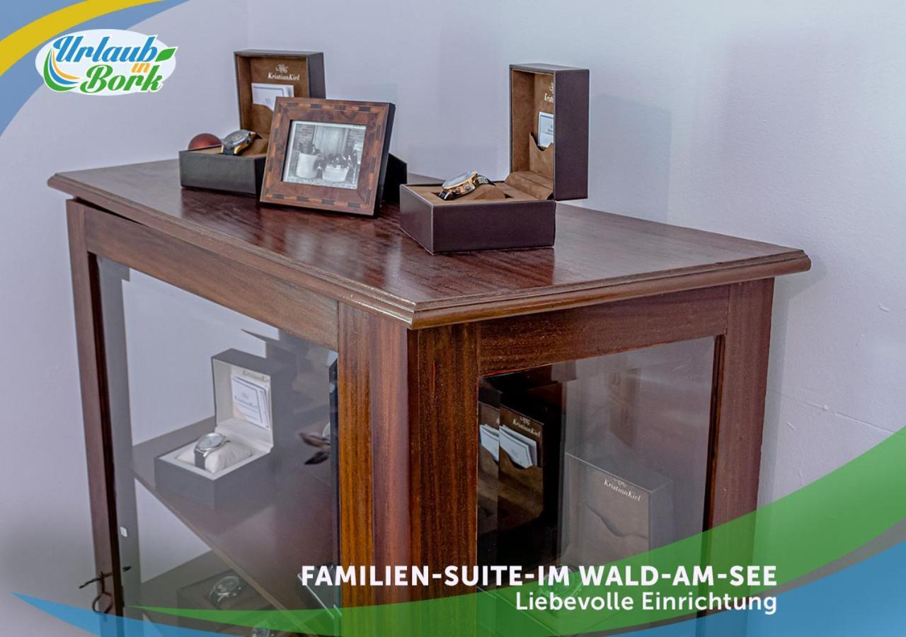 Familien-Suite-im-Wald-am-See Bork Exterior foto
